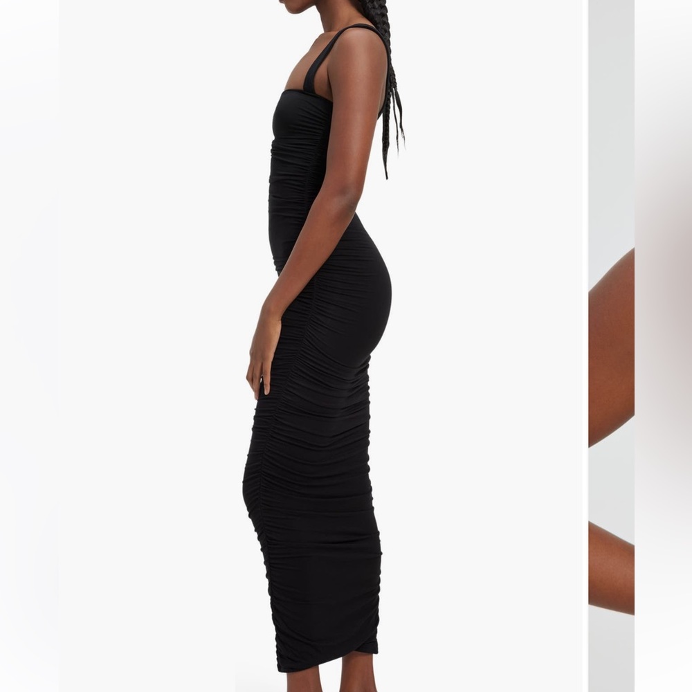 good american ruched maxi dress